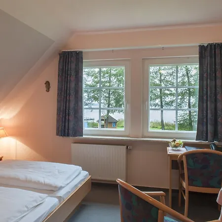 Seehotel Koellnitz 3* Wochowsee